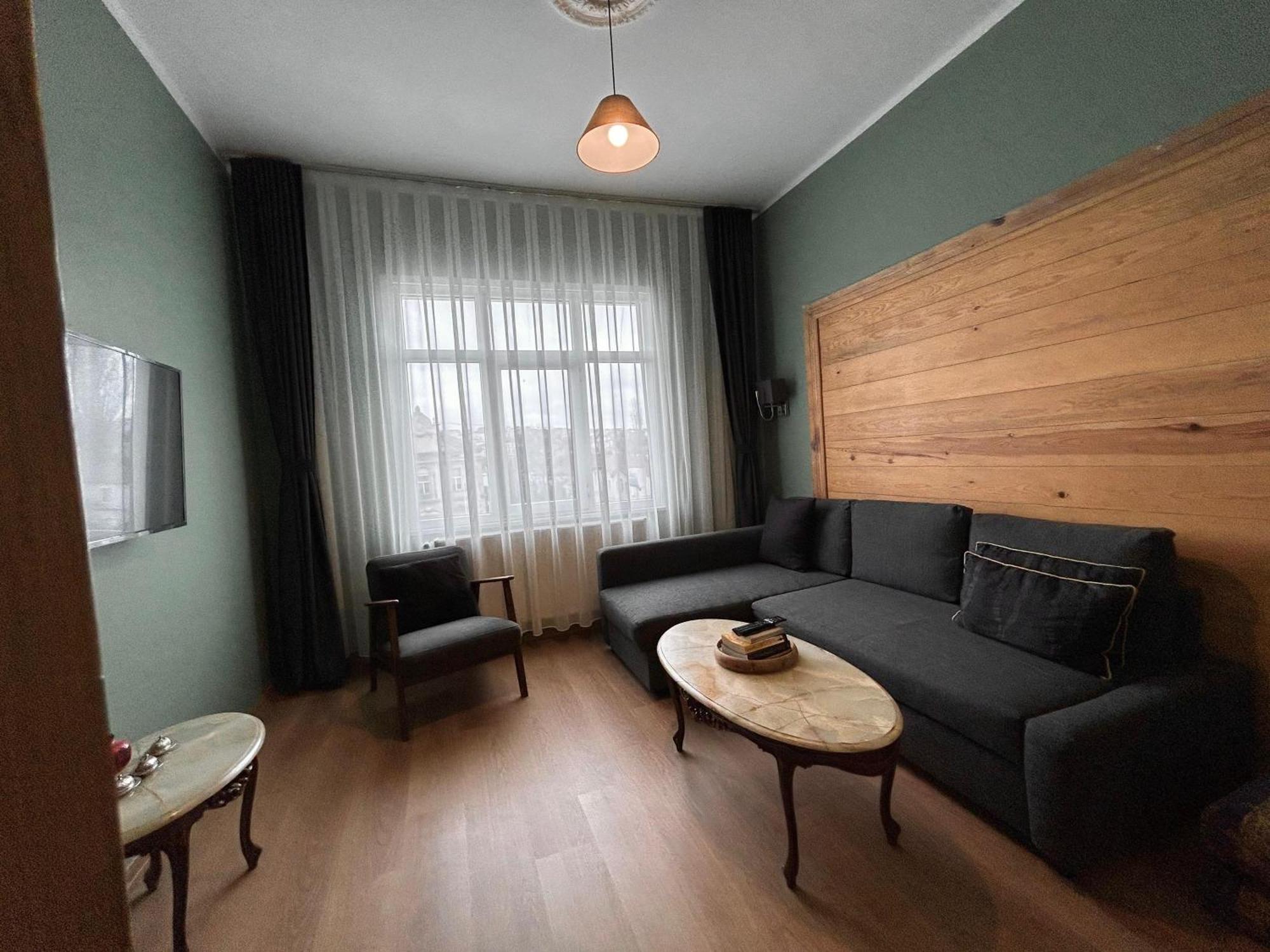 Waterfront Apartment By The Tram - Terrace With Dome & Golden Horn View In Fatih Истанбул Екстериор снимка