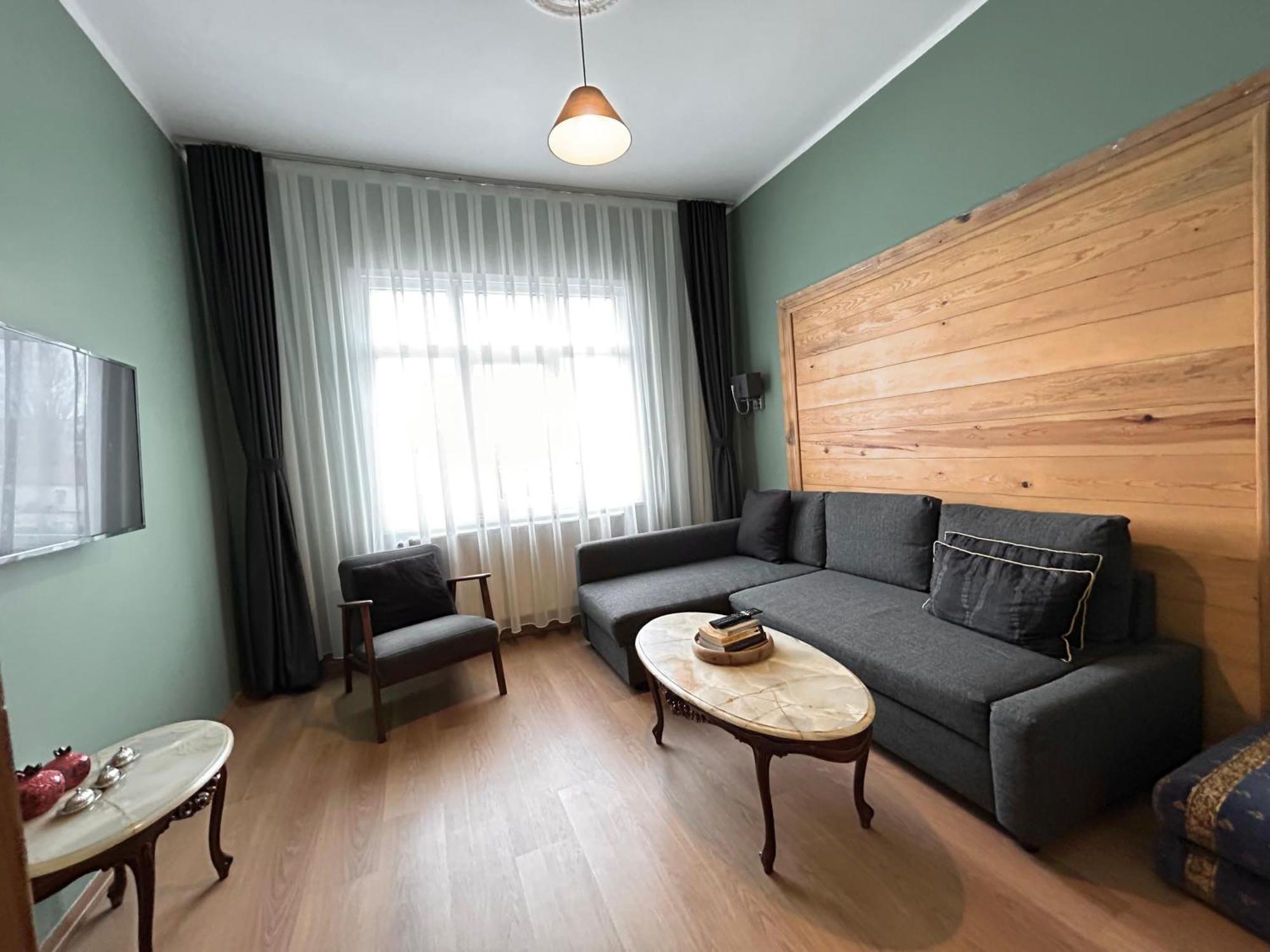 Waterfront Apartment By The Tram - Terrace With Dome & Golden Horn View In Fatih Истанбул Екстериор снимка