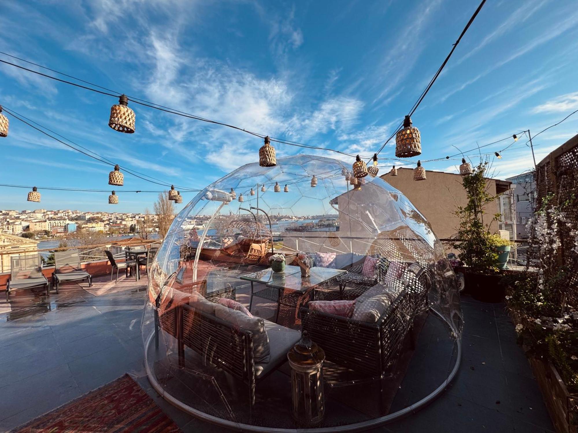 Waterfront Apartment By The Tram - Terrace With Dome & Golden Horn View In Fatih Истанбул Екстериор снимка