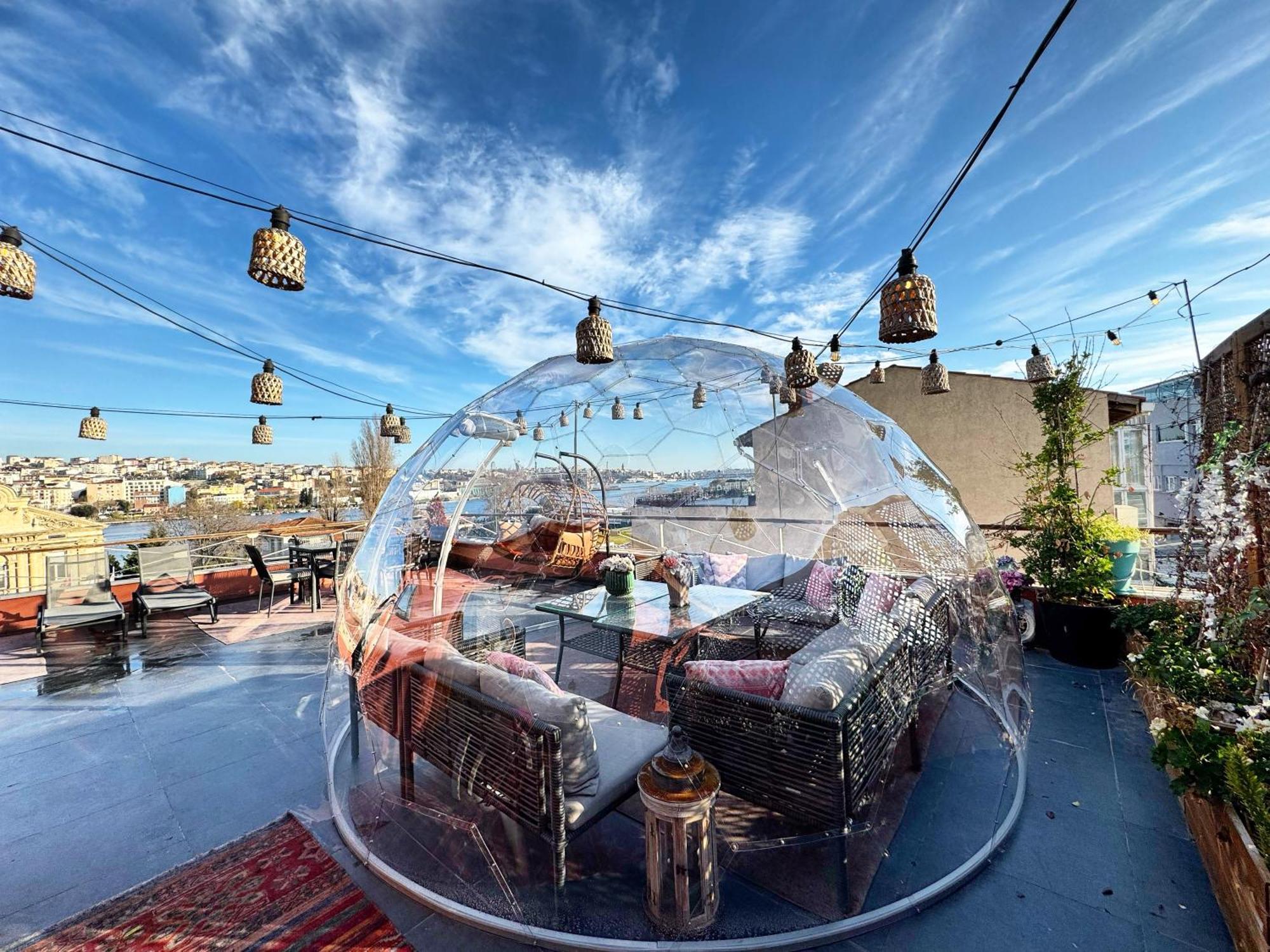 Waterfront Apartment By The Tram - Terrace With Dome & Golden Horn View In Fatih Истанбул Екстериор снимка